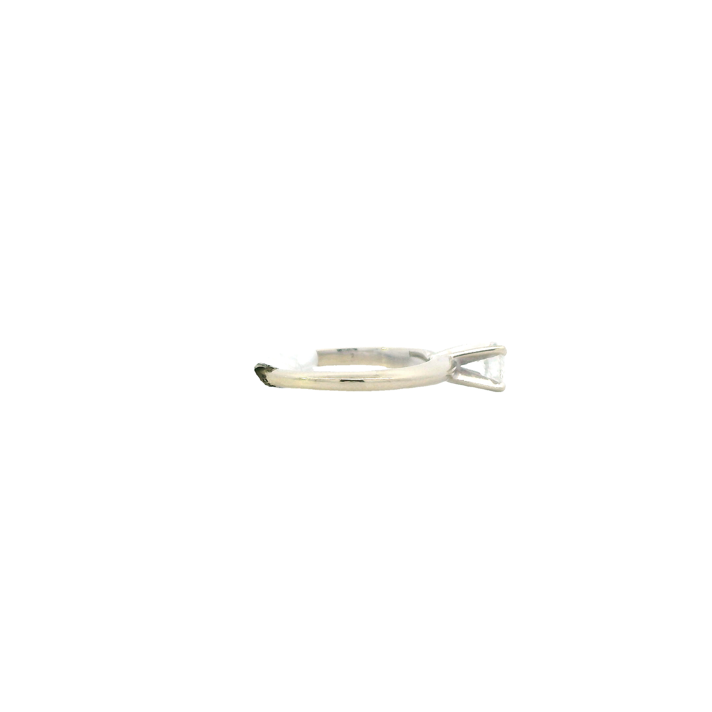 14K White Gold Diamond Solitaire Ring - 0.30ct