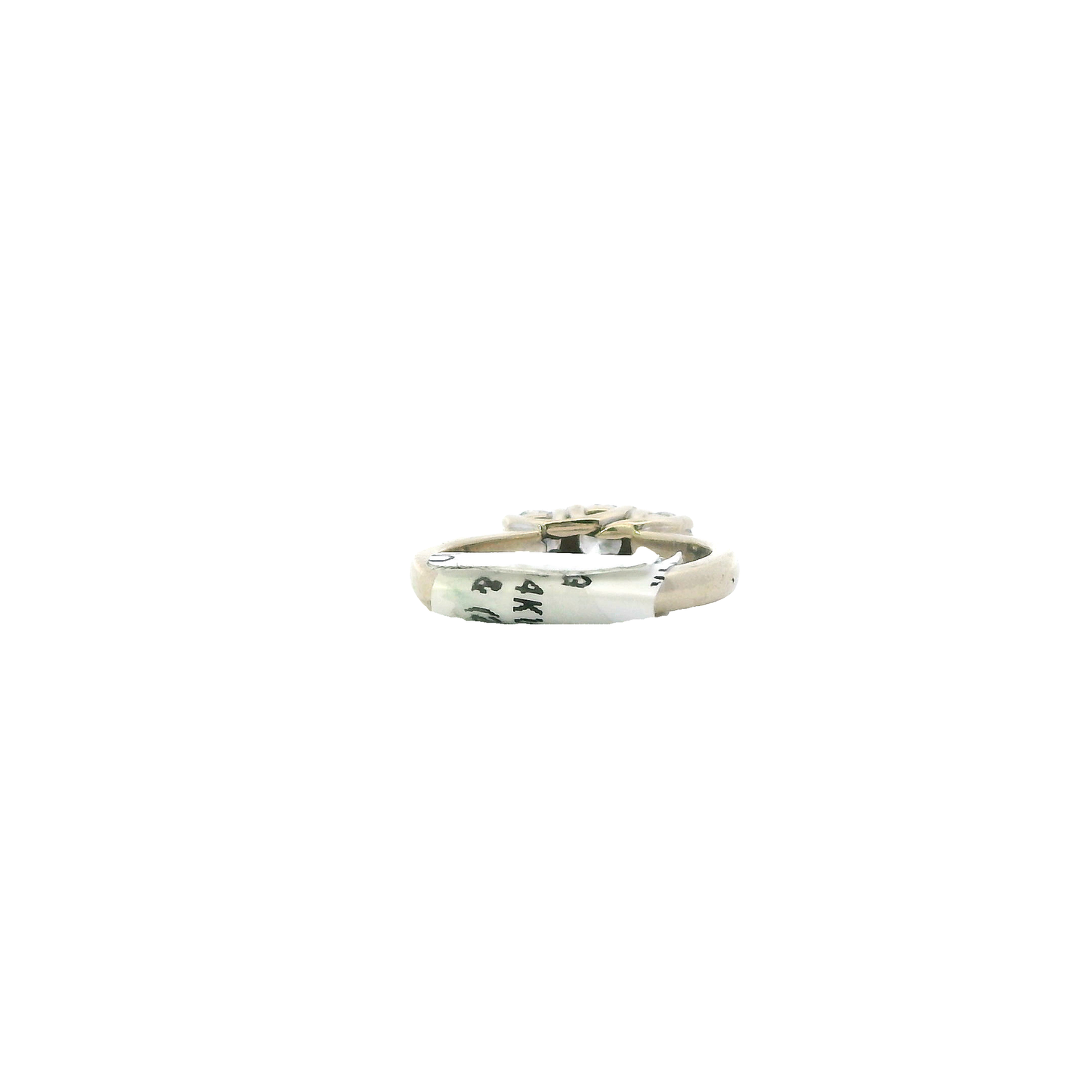 14K White Gold Diamond Ring - 0.70ct