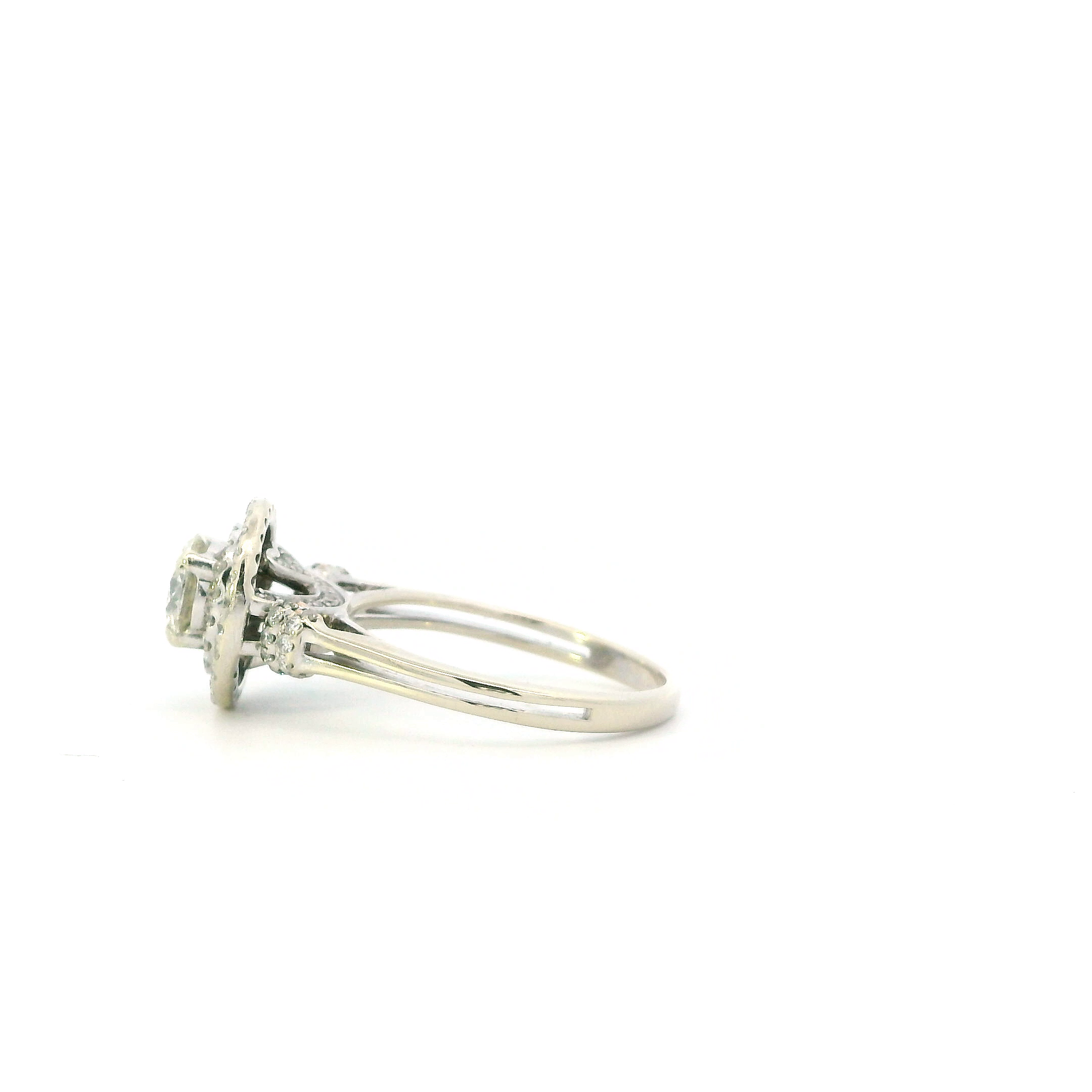14K White Gold Diamond Ring - 1.54ct