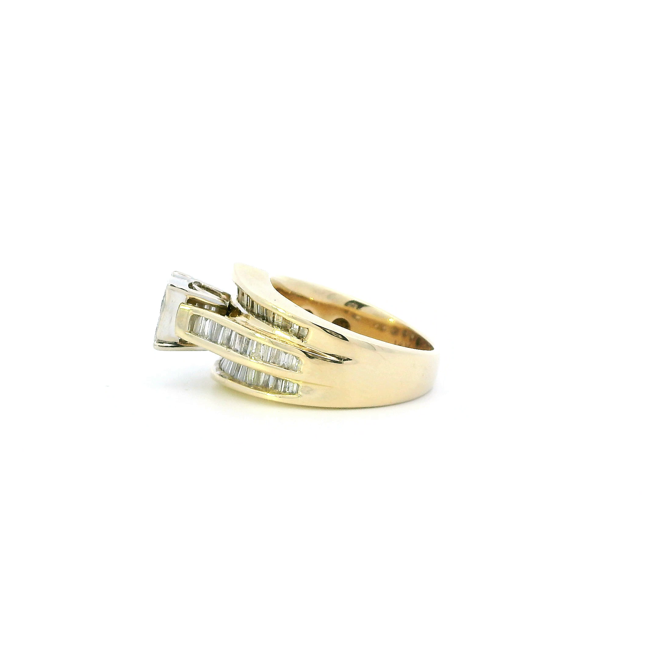 14K Yellow Gold Diamond Ring - 0.60ct