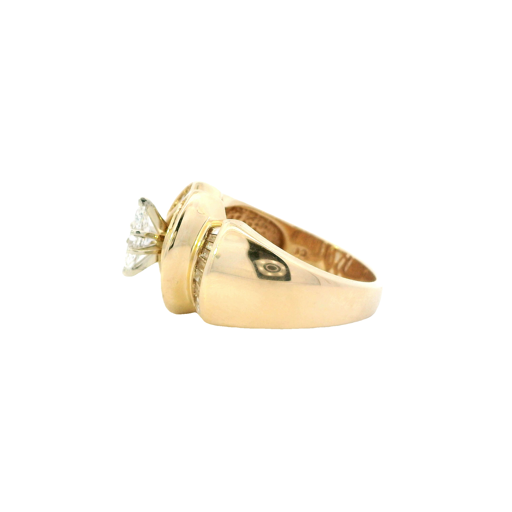 14K Yellow Gold Diamond Ring - 0.33ct