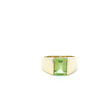 14K Yellow Gold Peridot Womens Ring