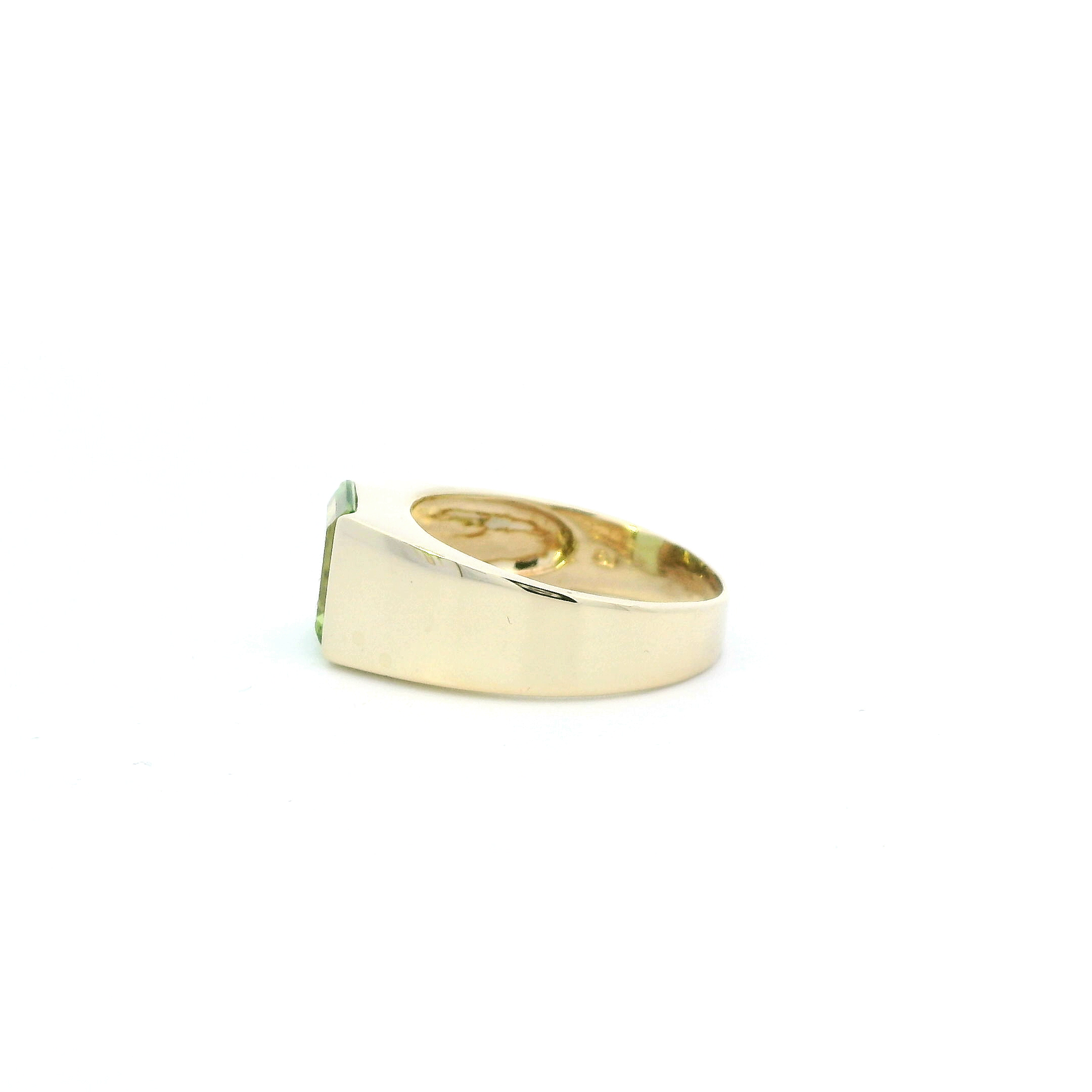 14K Yellow Gold Peridot Womens Ring