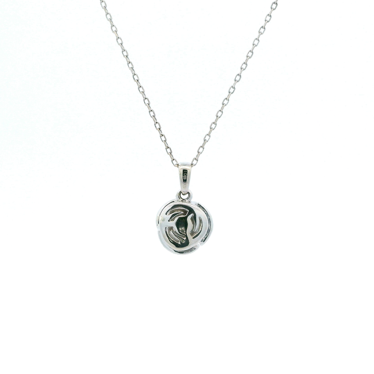 10K White Gold Diamond Circle Pendant & Chain Set - 0.41ct