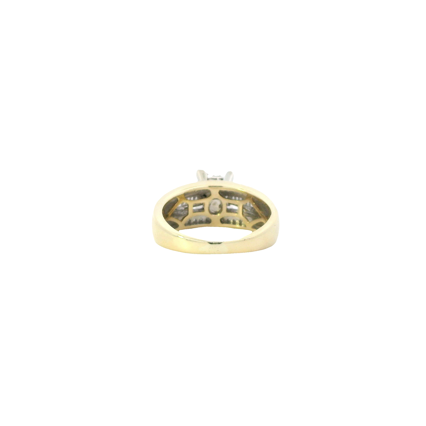 10K Yellow Gold Diamond Ring - 0.24ct