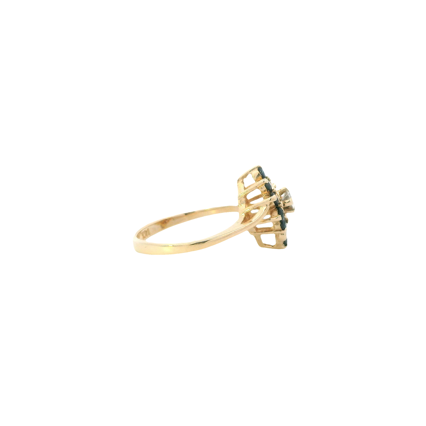 14K Yellow Gold Diamond & Sapphire Ring - 0.14ct