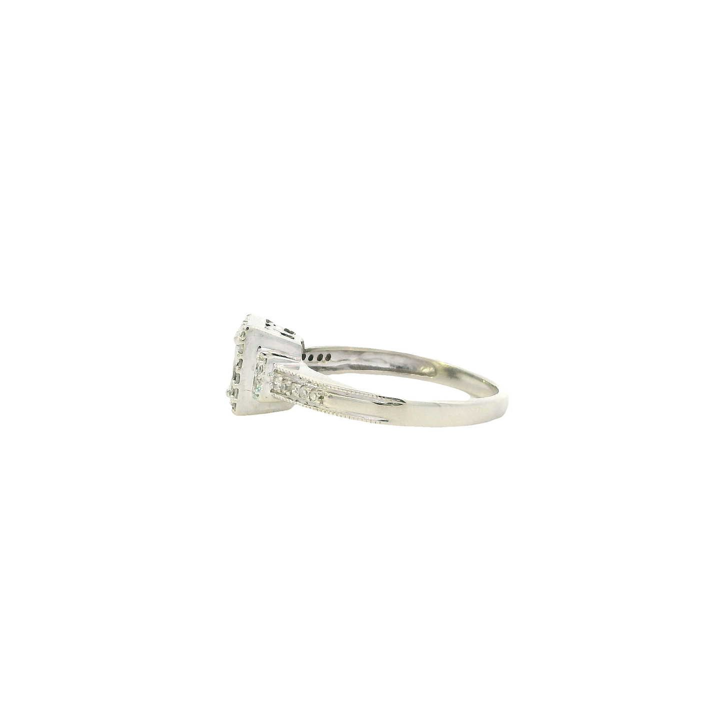10K White Gold Diamond Ring - 0.14ct