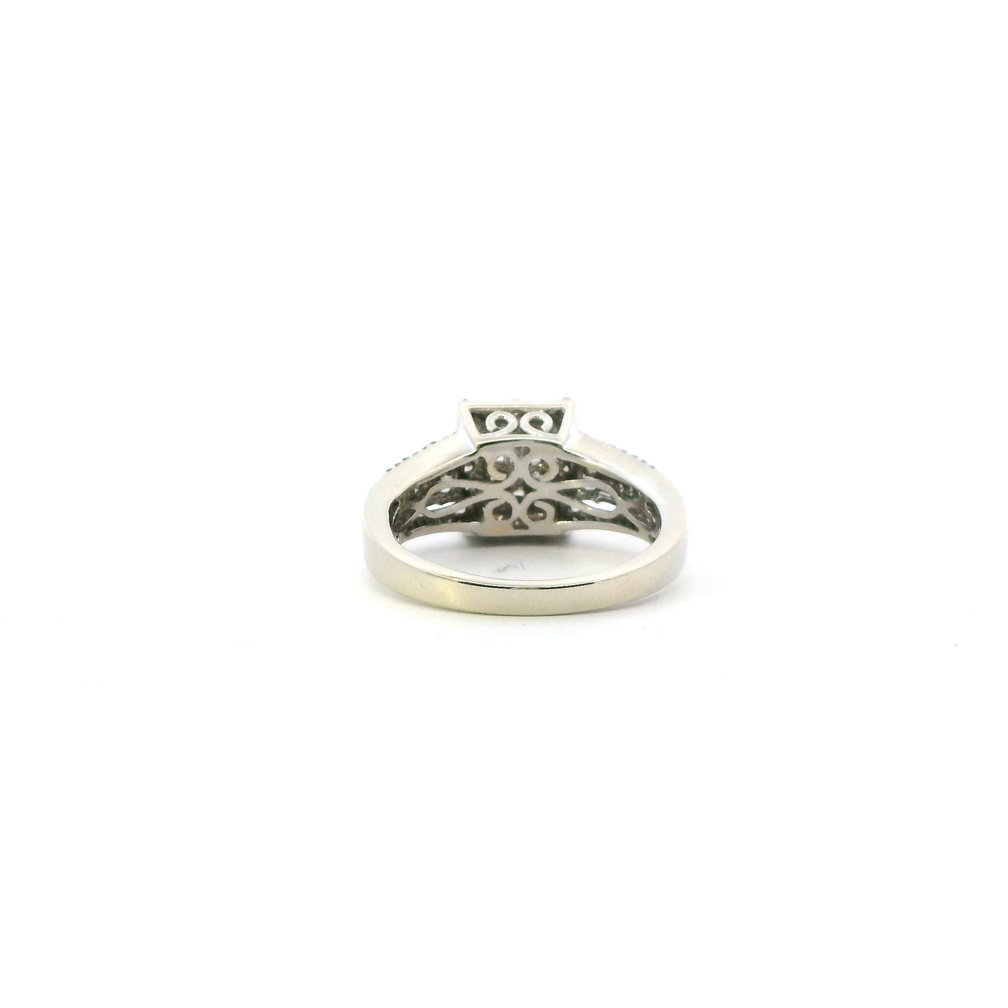 10K White Gold Diamond Womens Ring - 0.19ct