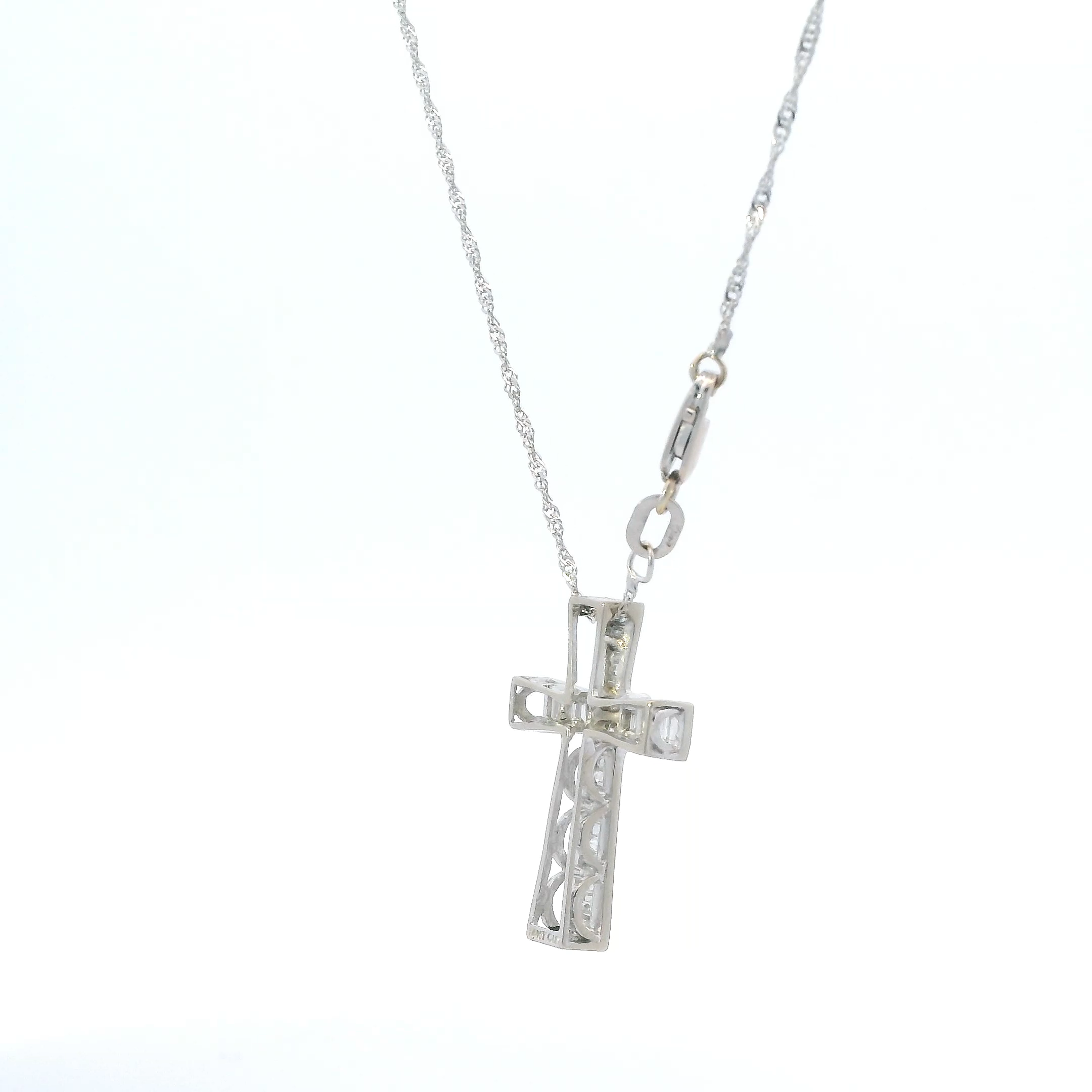 14K White Gold Diamond Cross Pendant & 20