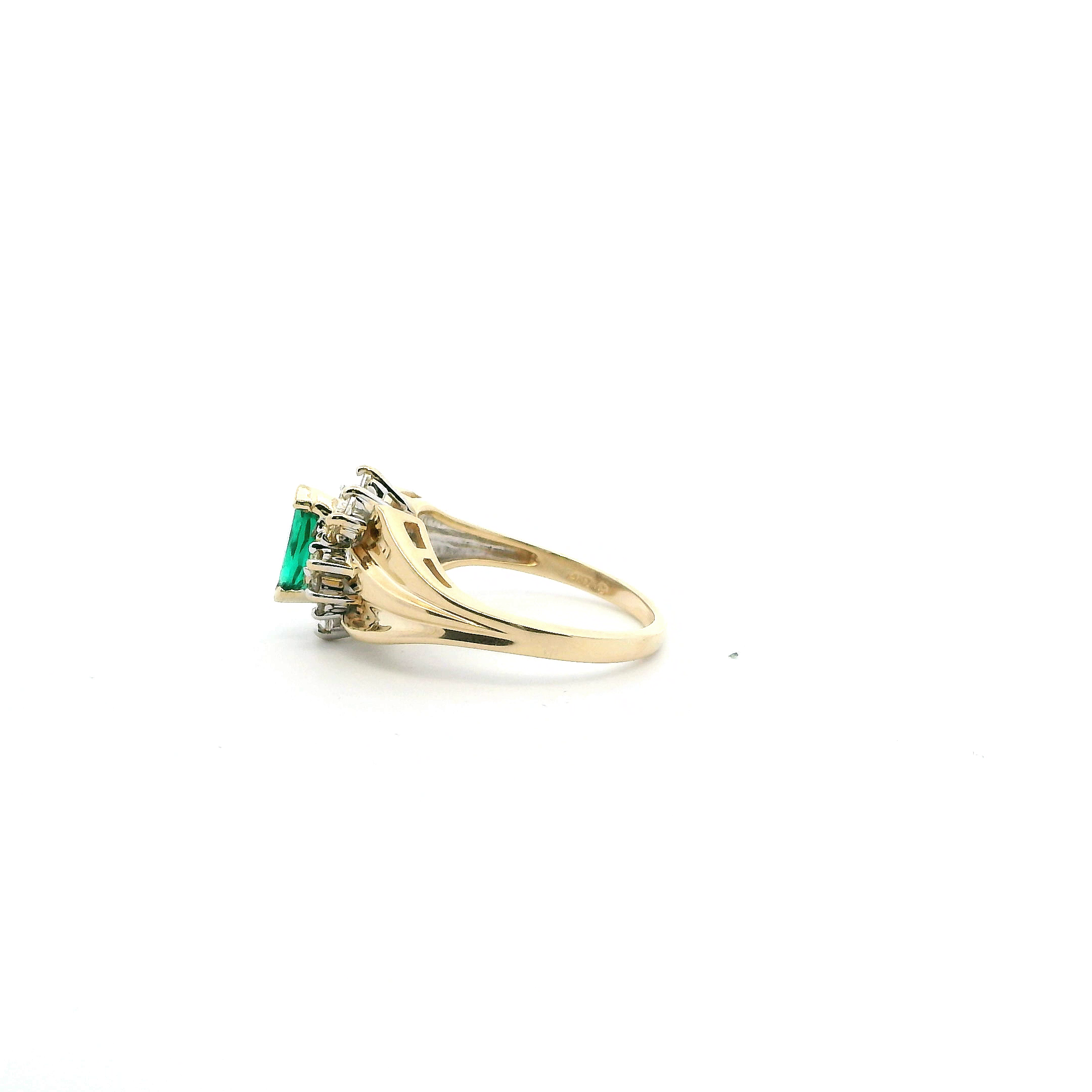 14K Yellow Gold Emerald & Diamond Womens Ring - 0.08ct
