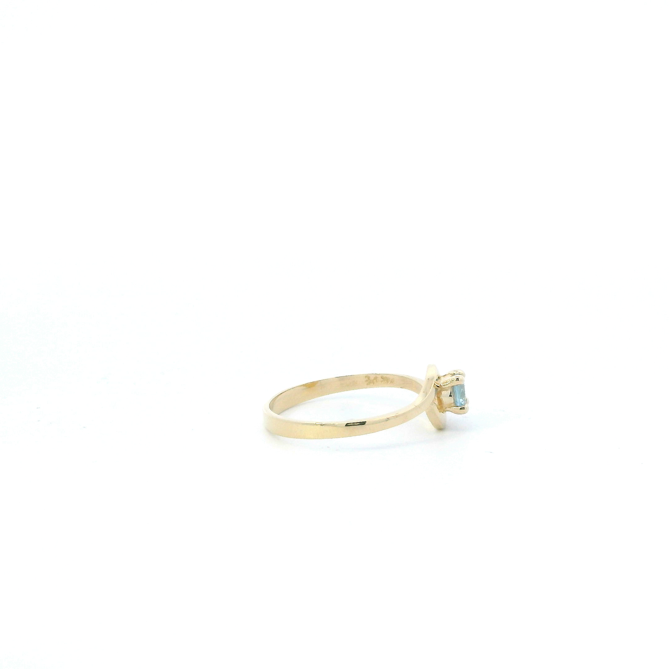 14K Yellow Gold Aquamarine Women's Ring