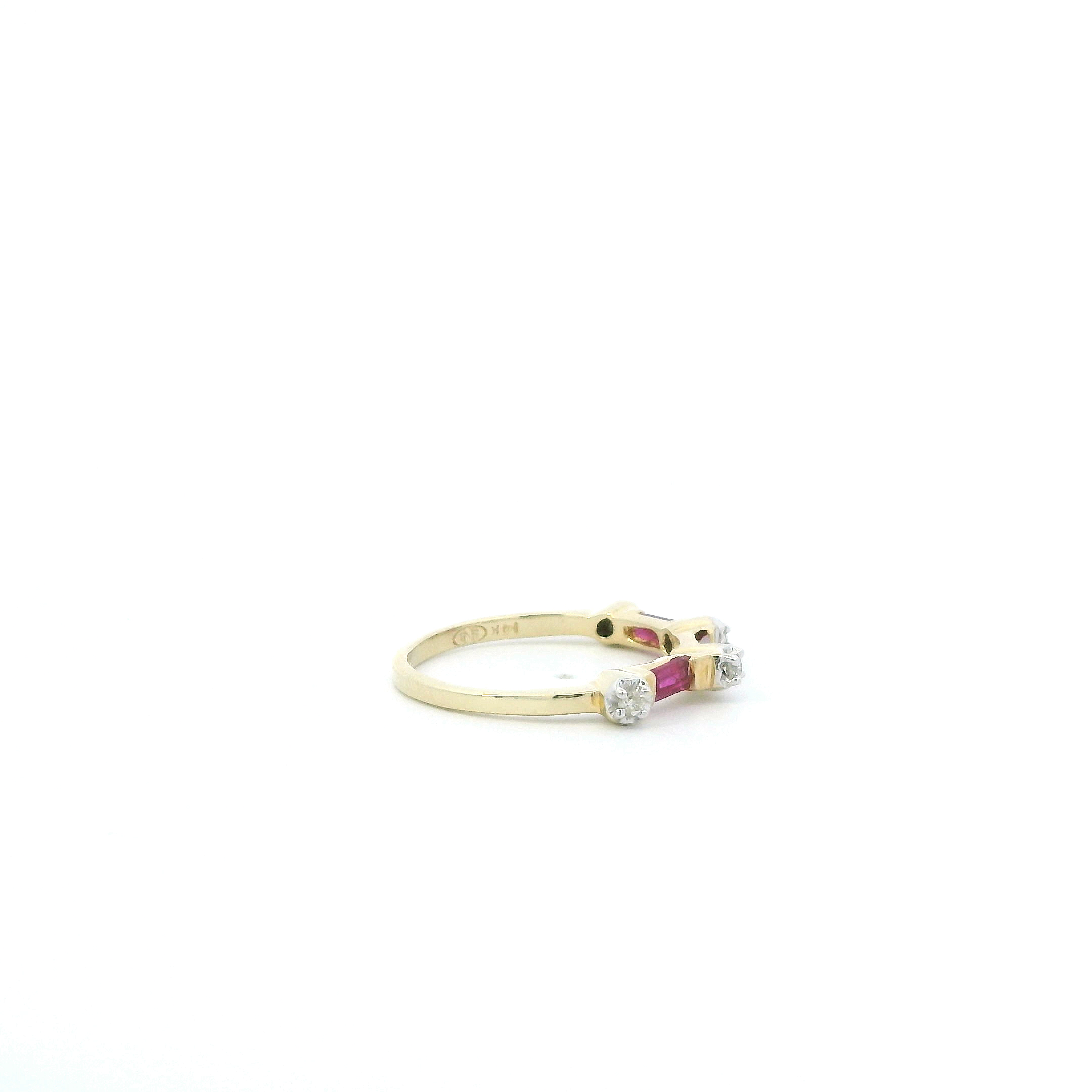 14K Yellow Gold Diamond & Ruby Women's Ring-0.04ct
