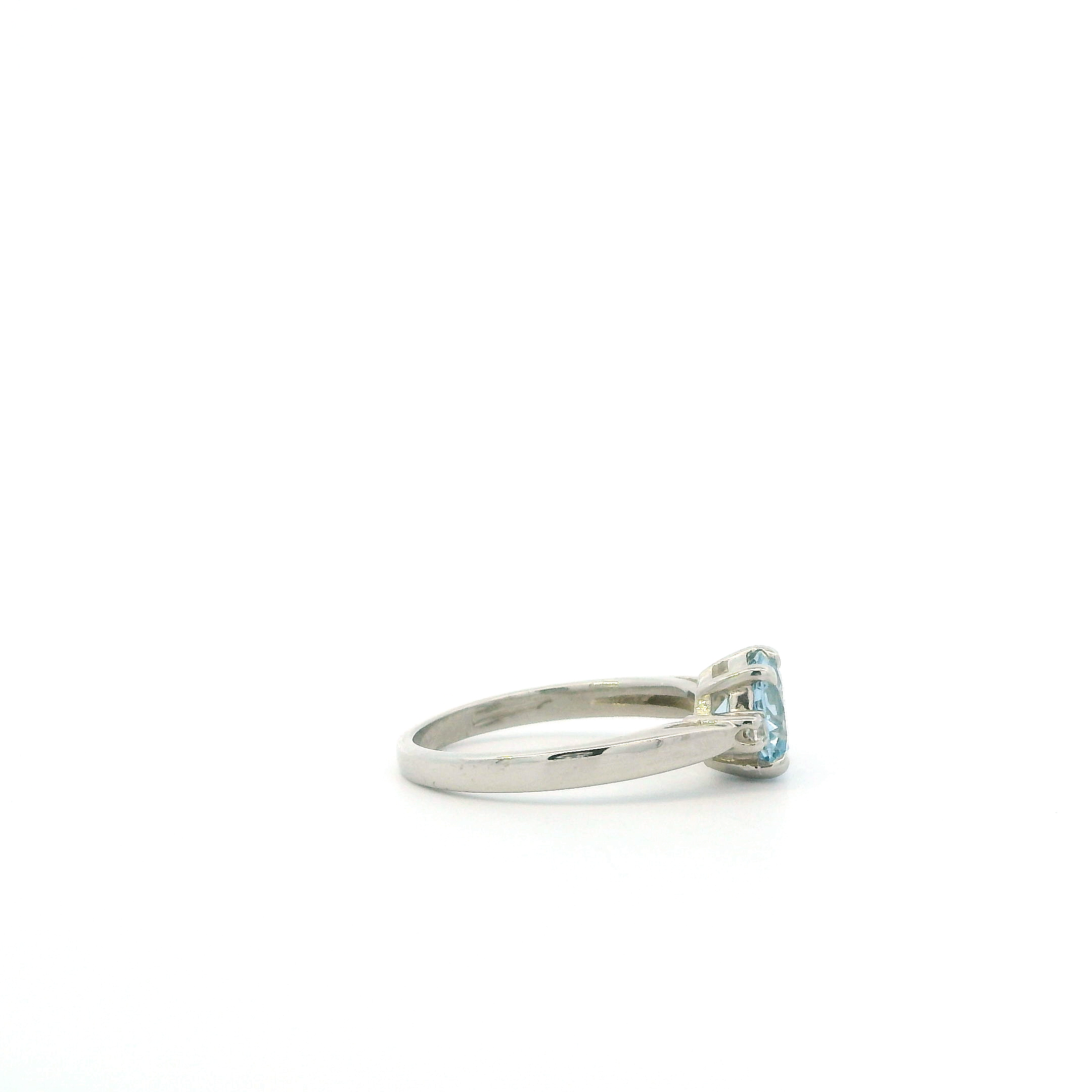 10K White Gold Aquamarine Women's Ring
