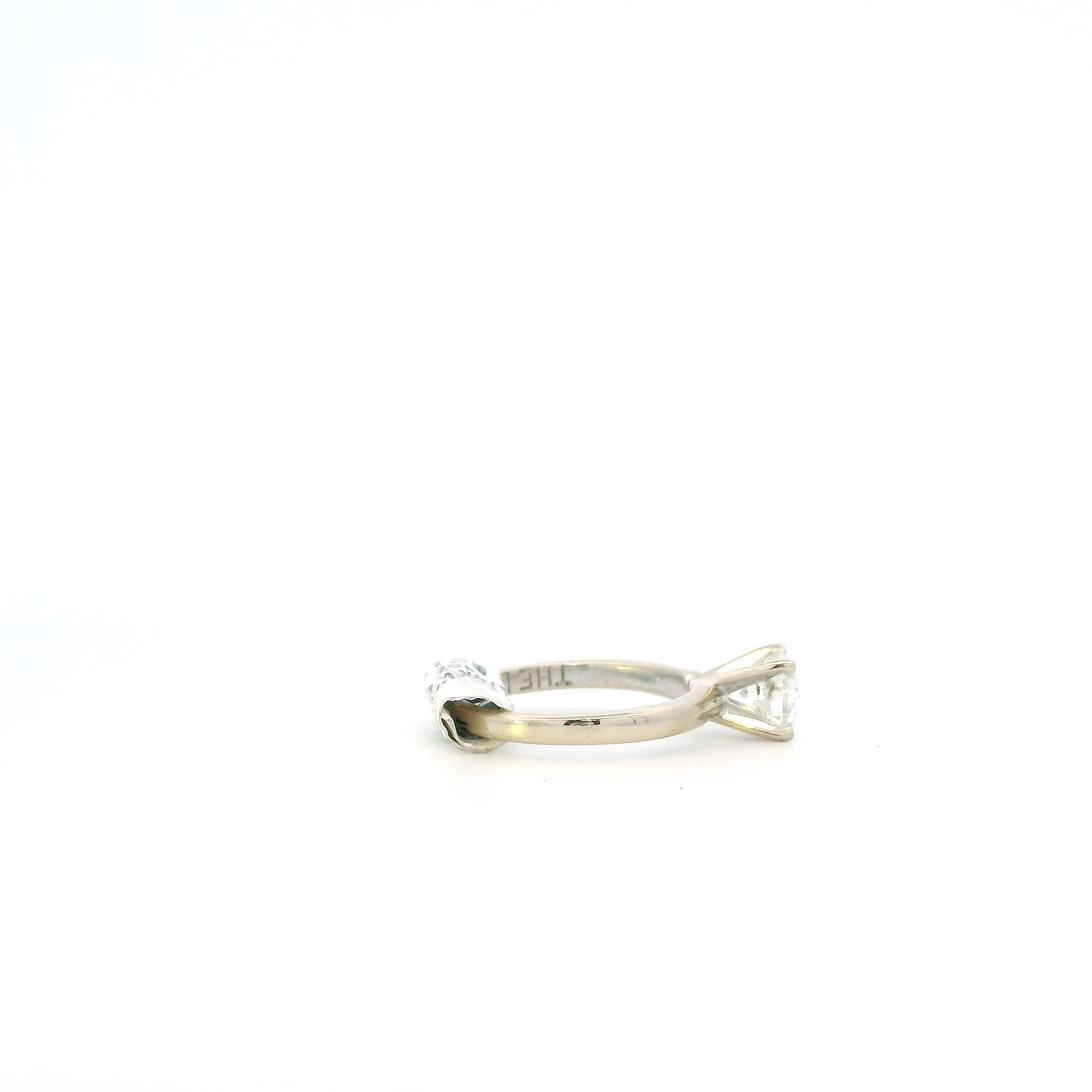 14K White Gold Laser Inscribed 
