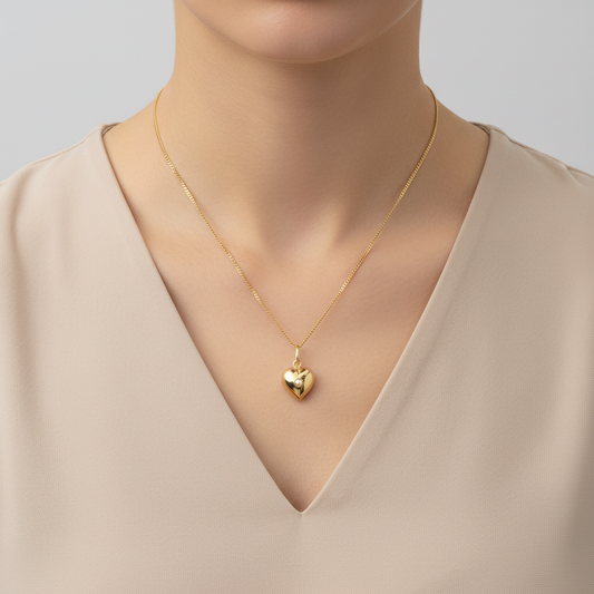 18K Yellow Gold Pearl Heart Pendant & Curb Chain Set