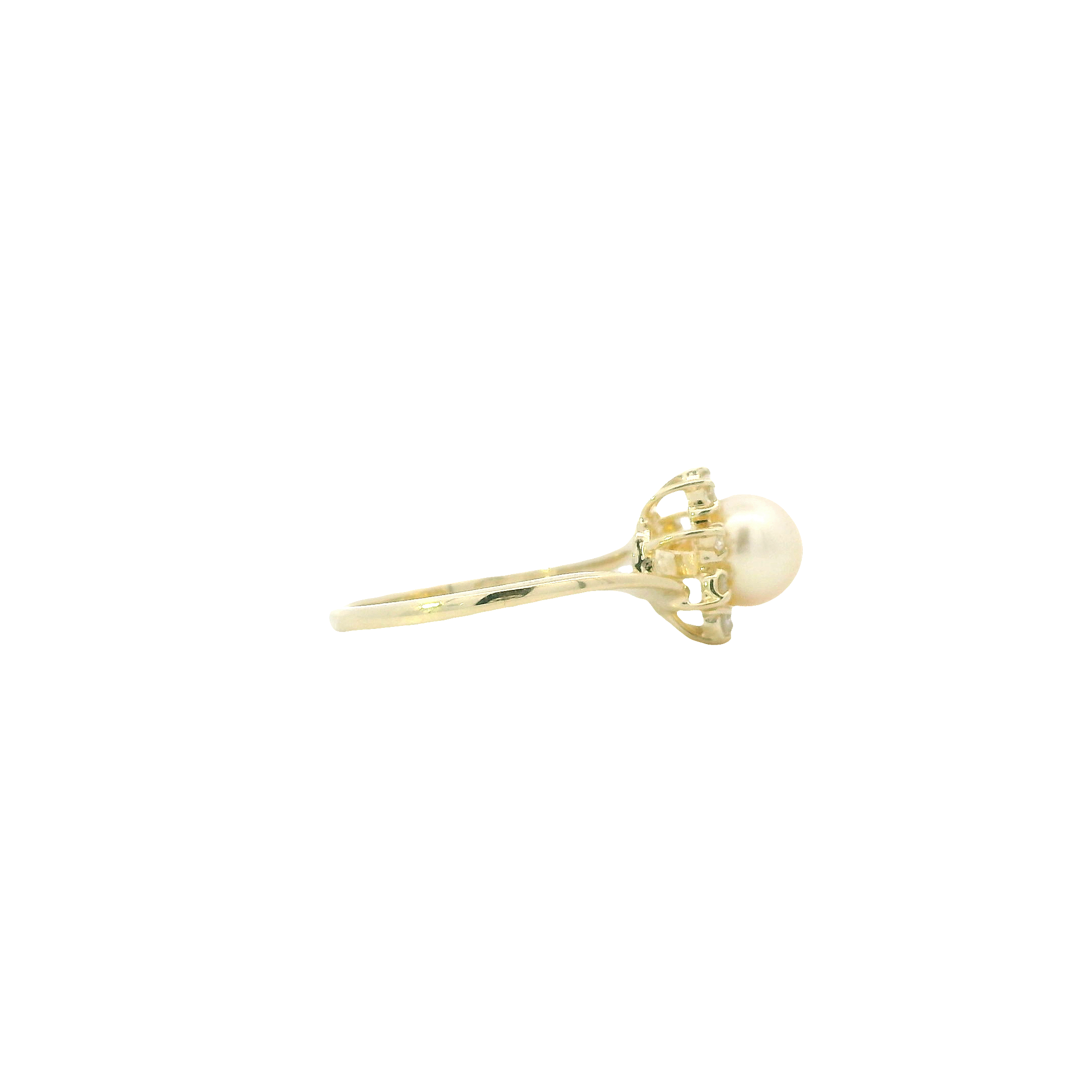 14K Yellow Gold Pearl Diamond Ring - 0.11ct