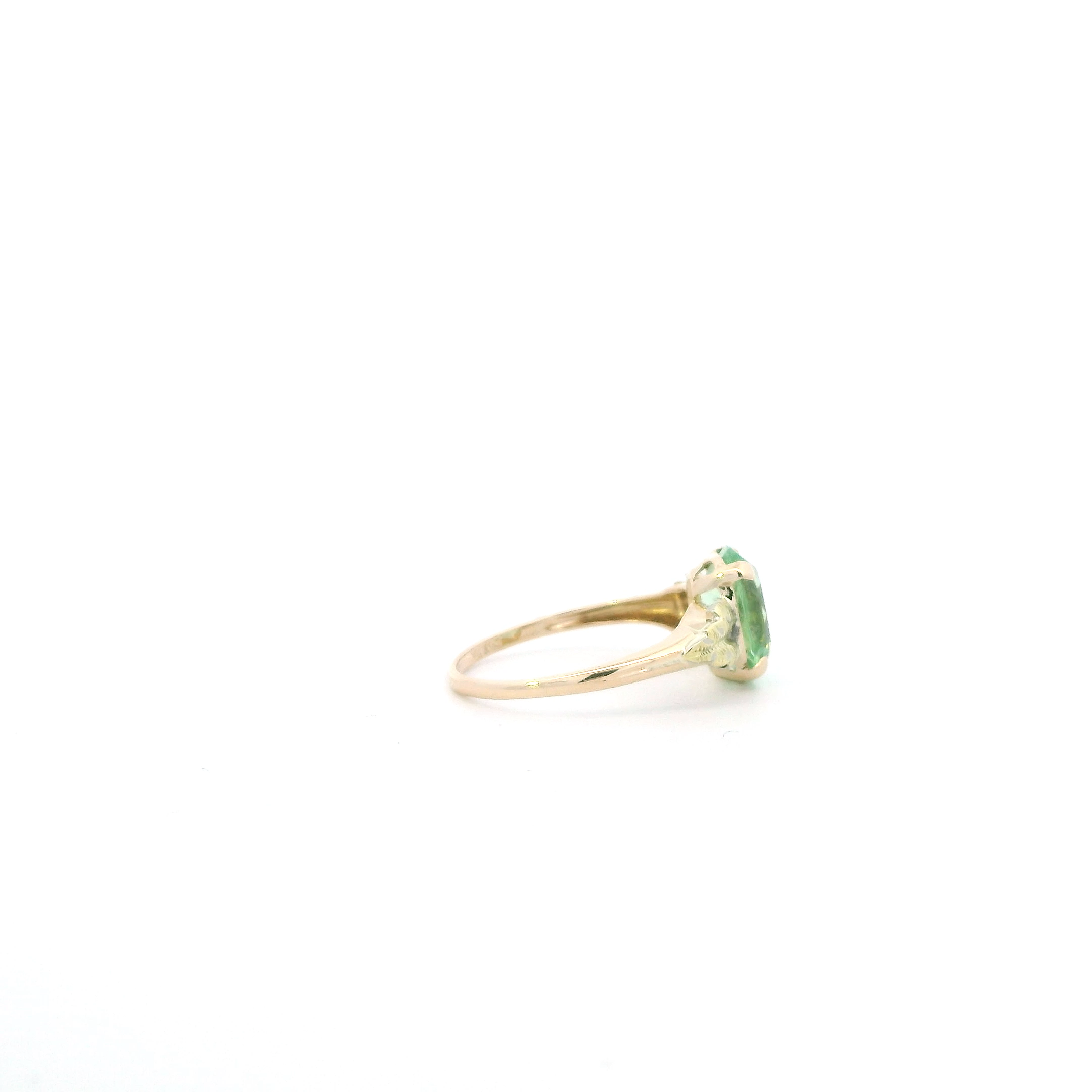 10K Yellow Gold Oval Green Quartz Women's Ring