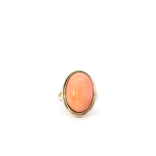 14K Yellow Gold Oval Cabochon Salmon Coral Ring