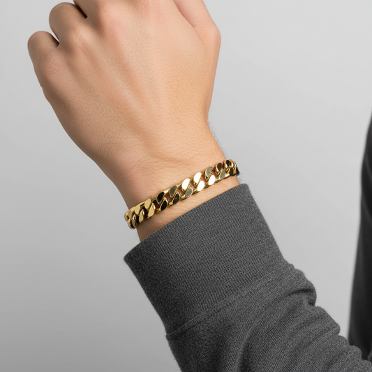 18K Yellow Gold 8.5" Hollow Curb Bracelet