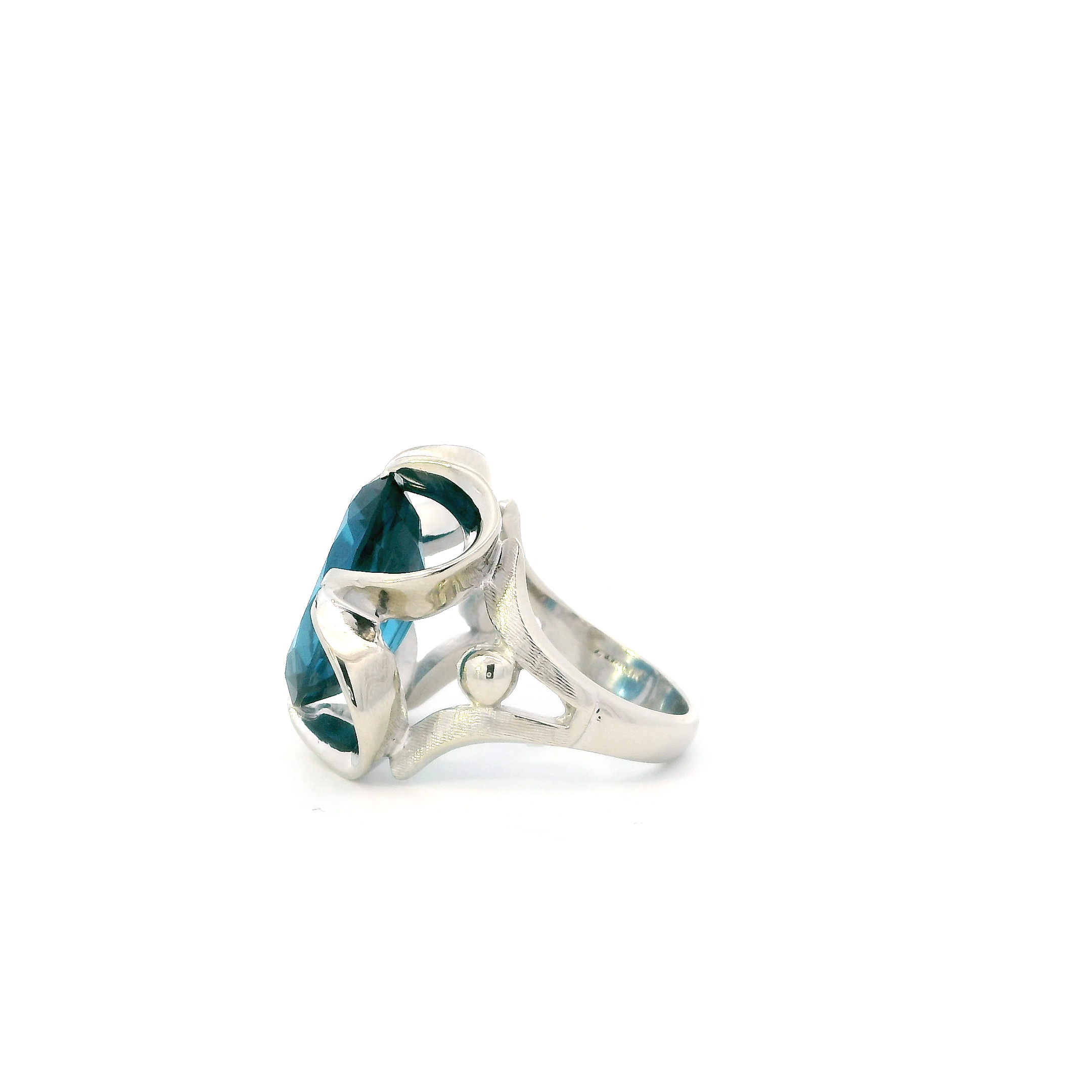 14K White Gold London Blue Topaz Women's Ring