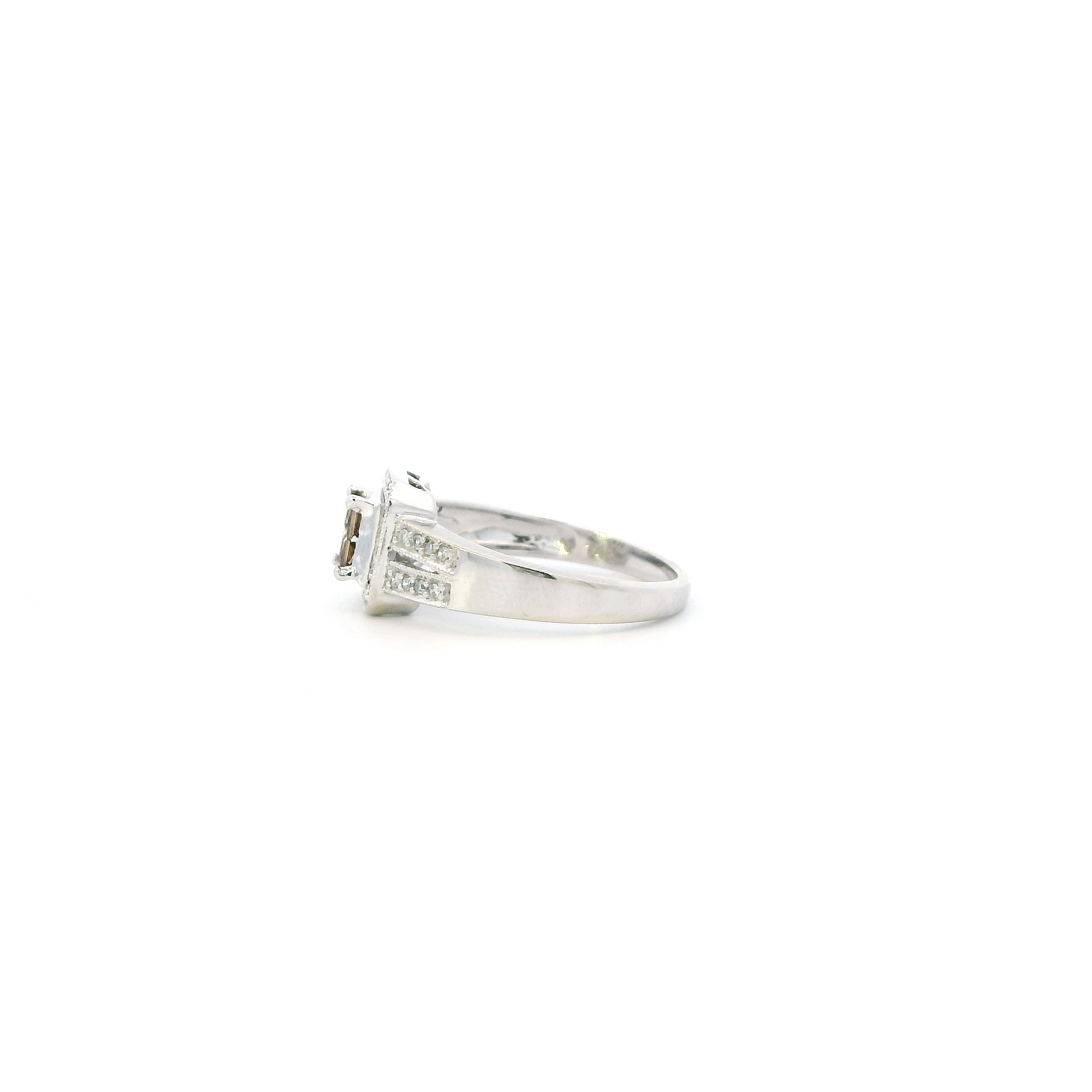14K White Gold Diamond Women's Ring -0.25ct