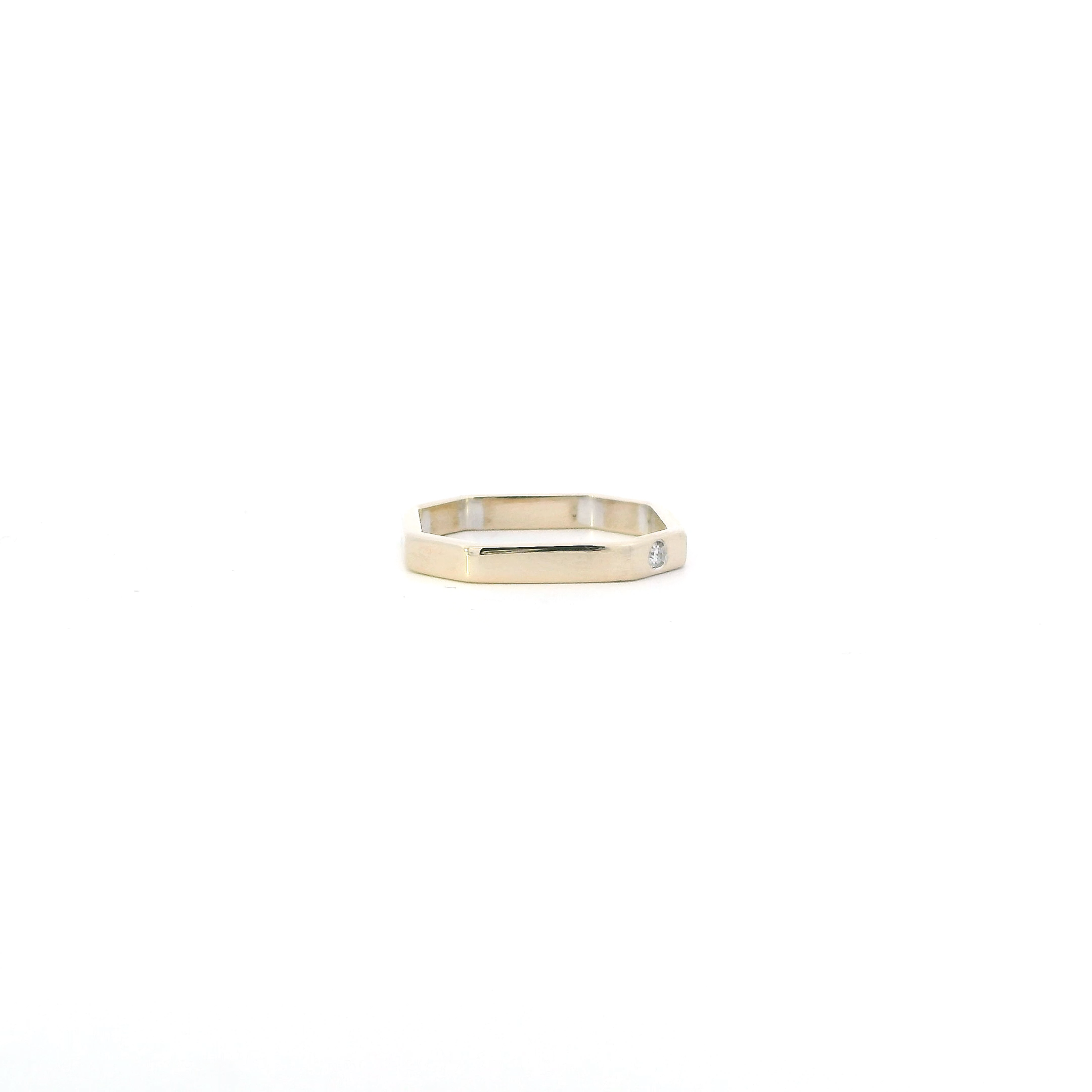 Gucci 18K White Gold Diamond Octagon-0.04ct