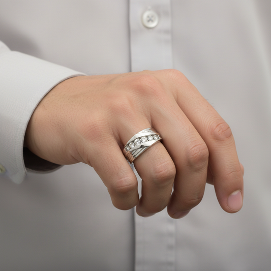 10K White Gold Diamond Men's Rings - 0.84ct