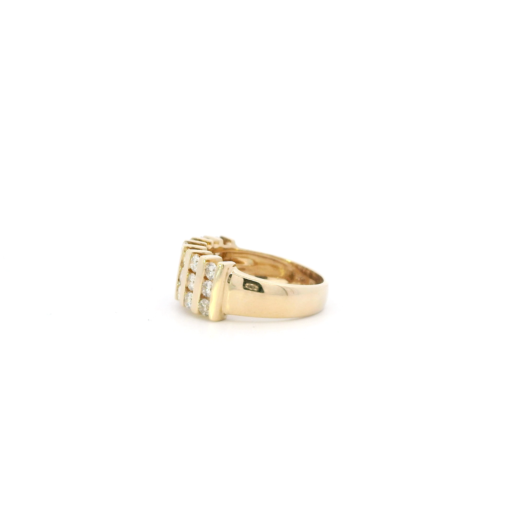 14K Yellow Gold Diamond Women's Ring - 1.05ct