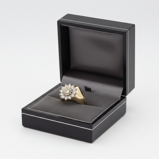14K Yellow Gold Diamond Women's Ring - 0.98ct