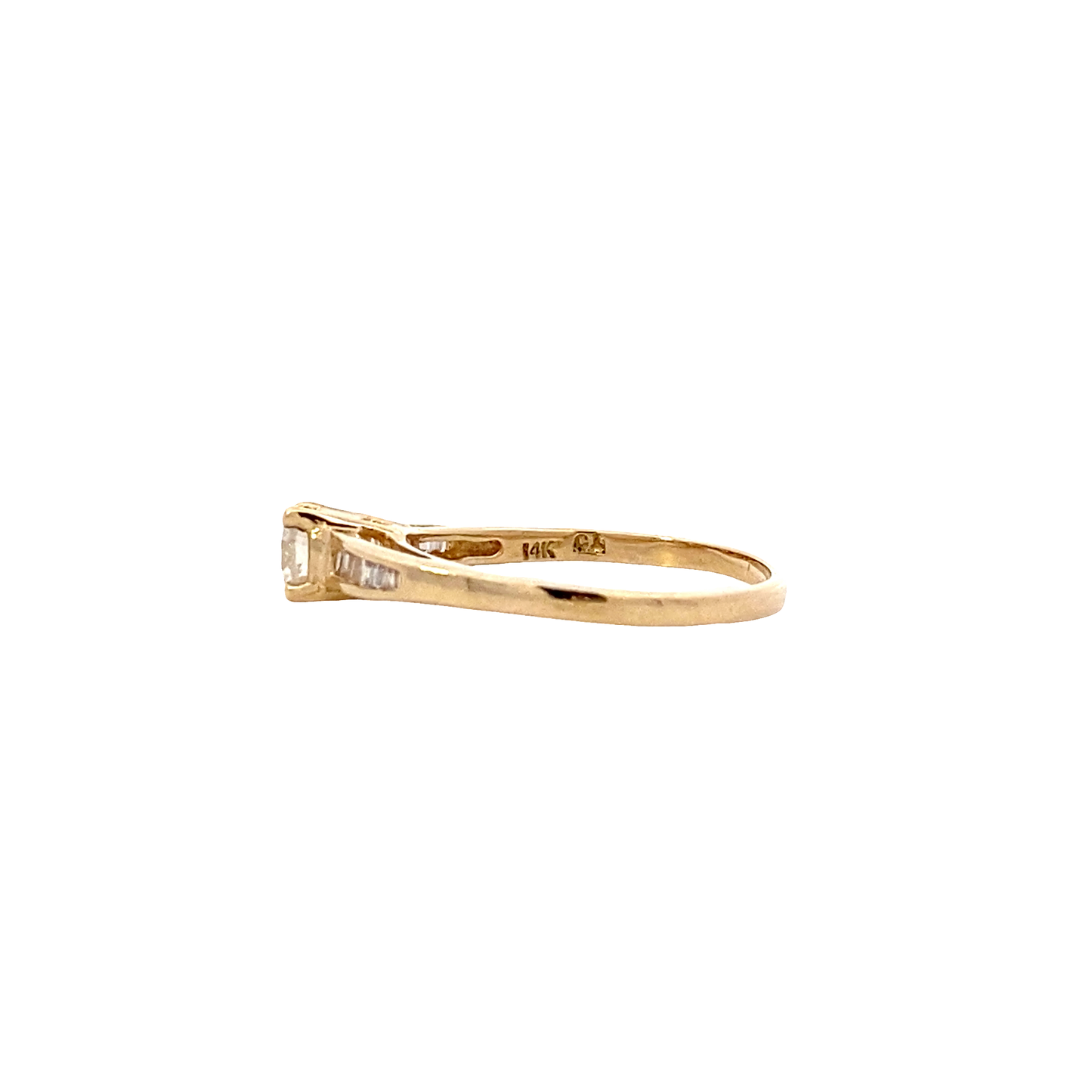 14K Yellow Gold Women's Diamond Ring - 0.29ct