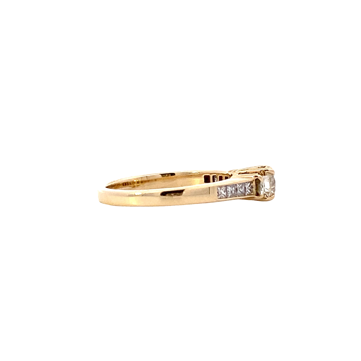 14K Yellow Gold Women's Diamond Ring - 0.85ct