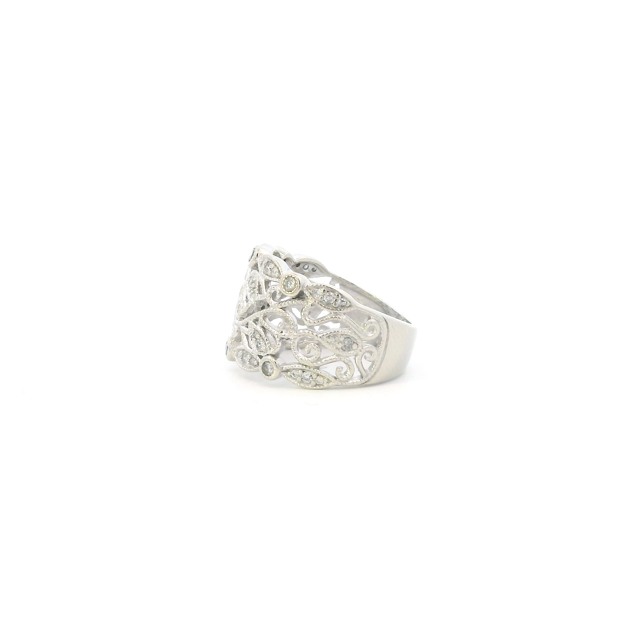 10K White Gold Diamonds Filigree Womens Ring - 0.30ct