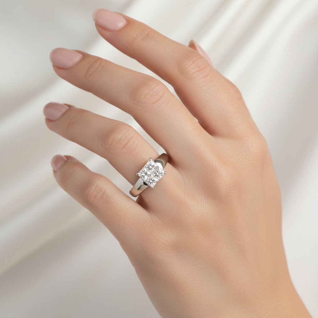 18K White Gold Diamonds Womens Ring - 0.60ct