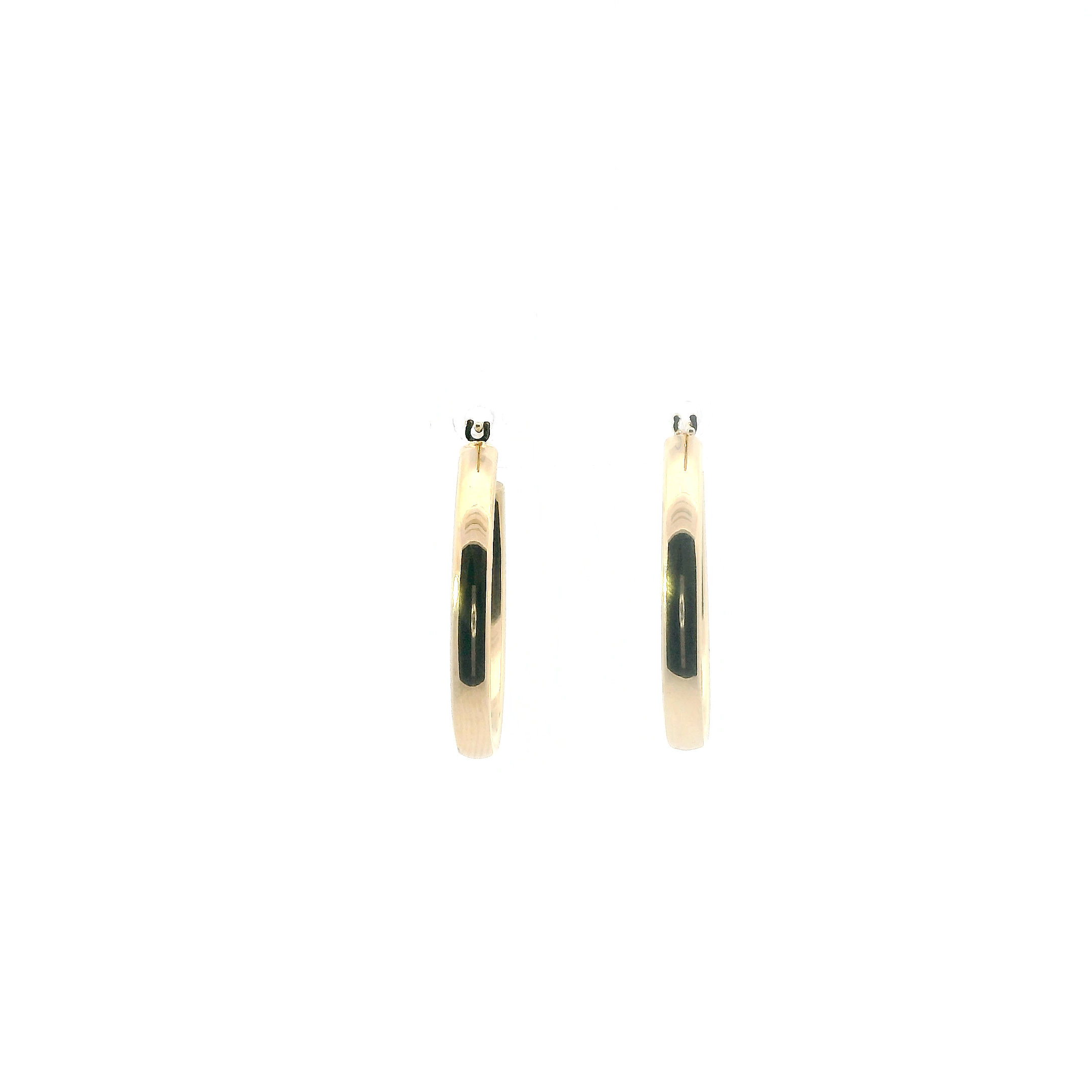 14K Yellow Gold Oval Hoop Earrings