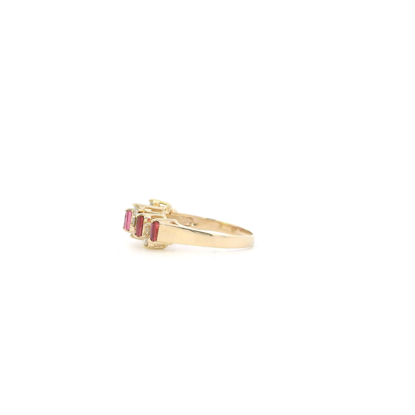 14K Yellow Gold Diamonds & Rubies Womens Ring - 0.16ct