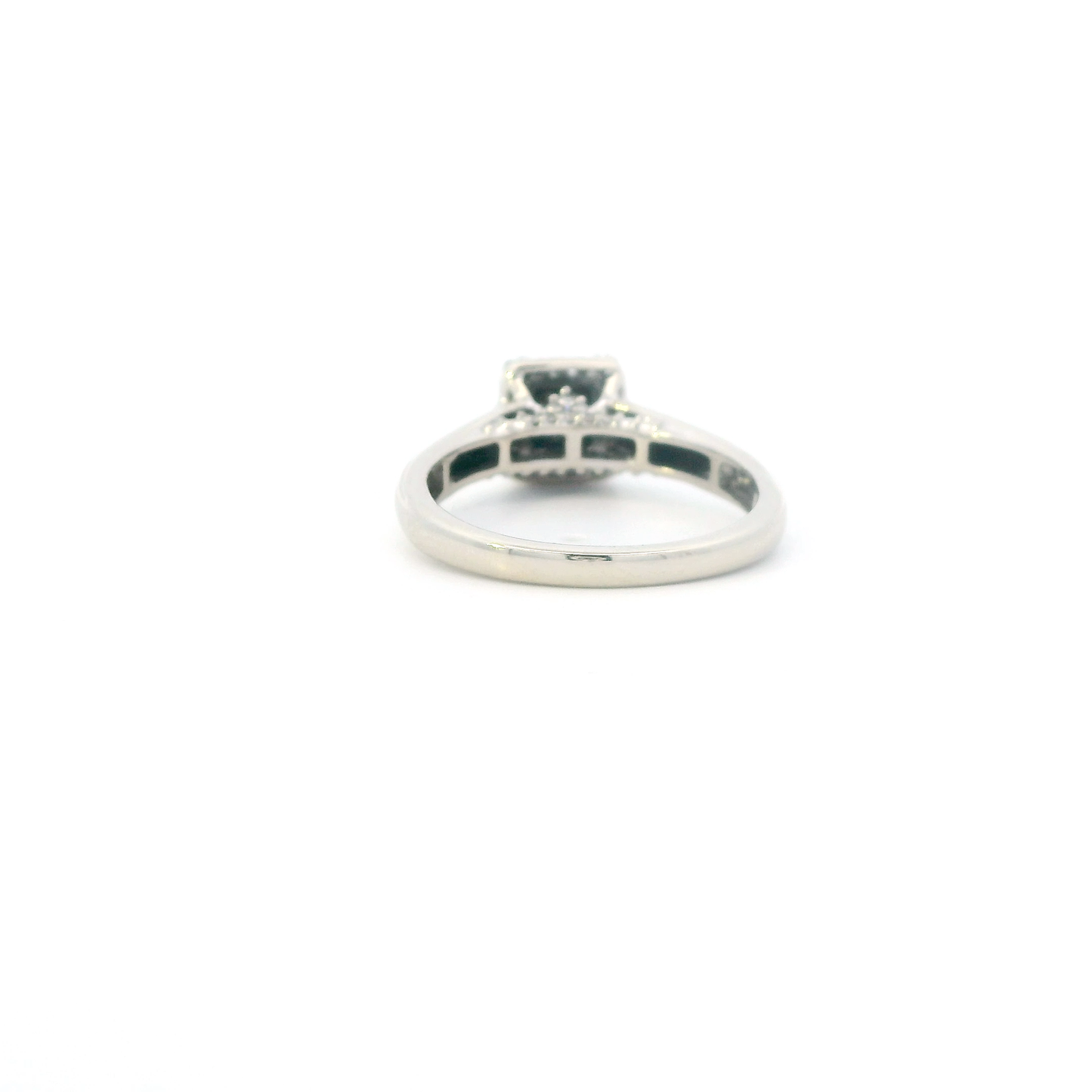10K White Gold Diamonds Womens Ring - 0.20ct