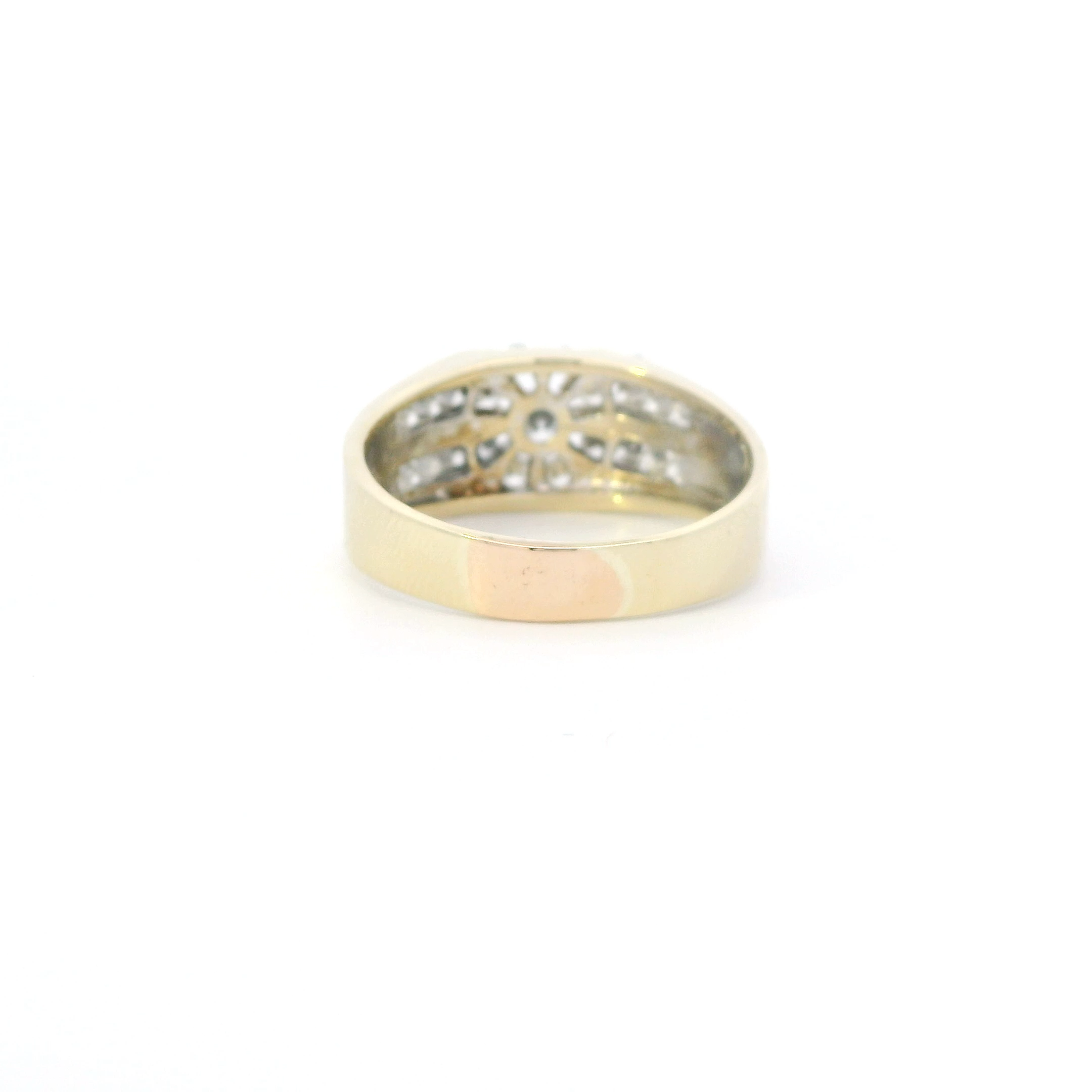 14K Yellow Gold Diamonds Mens Ring - 0.92ct