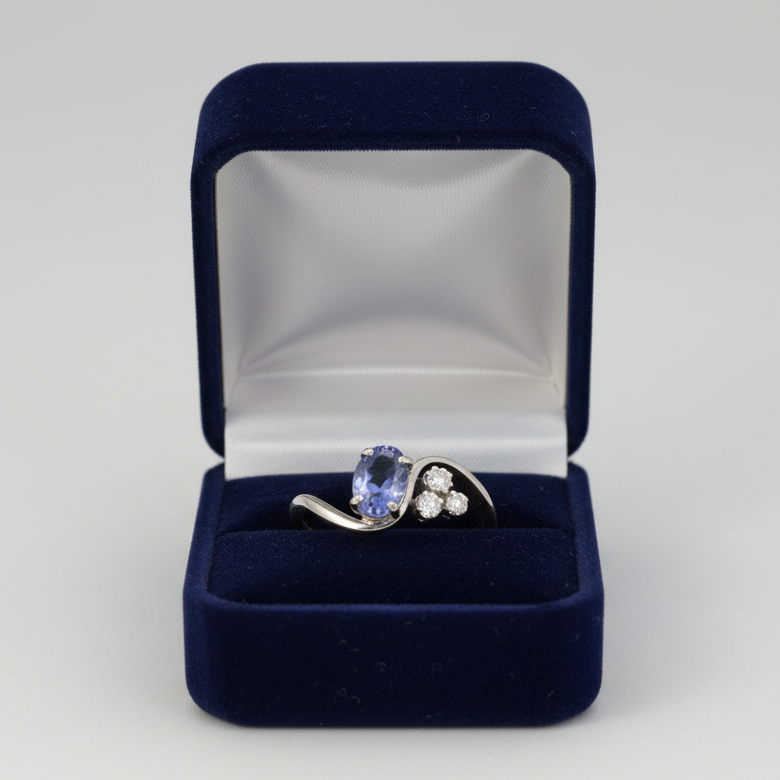 18K White Gold Tanzanite & Diamond Womens Ring - 0.03ct
