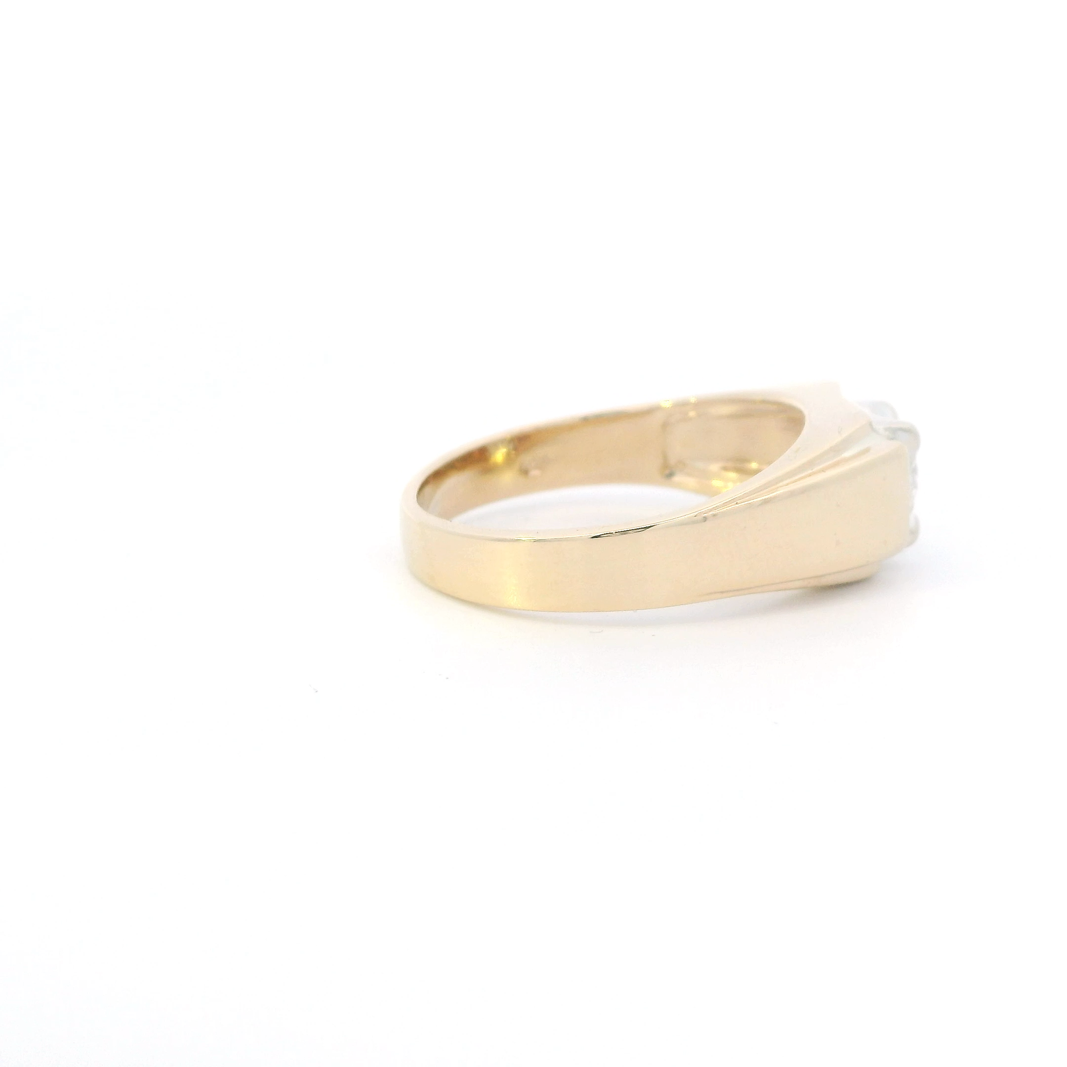 14K Yellow Gold Diamond Mens Ring - 0.26ct