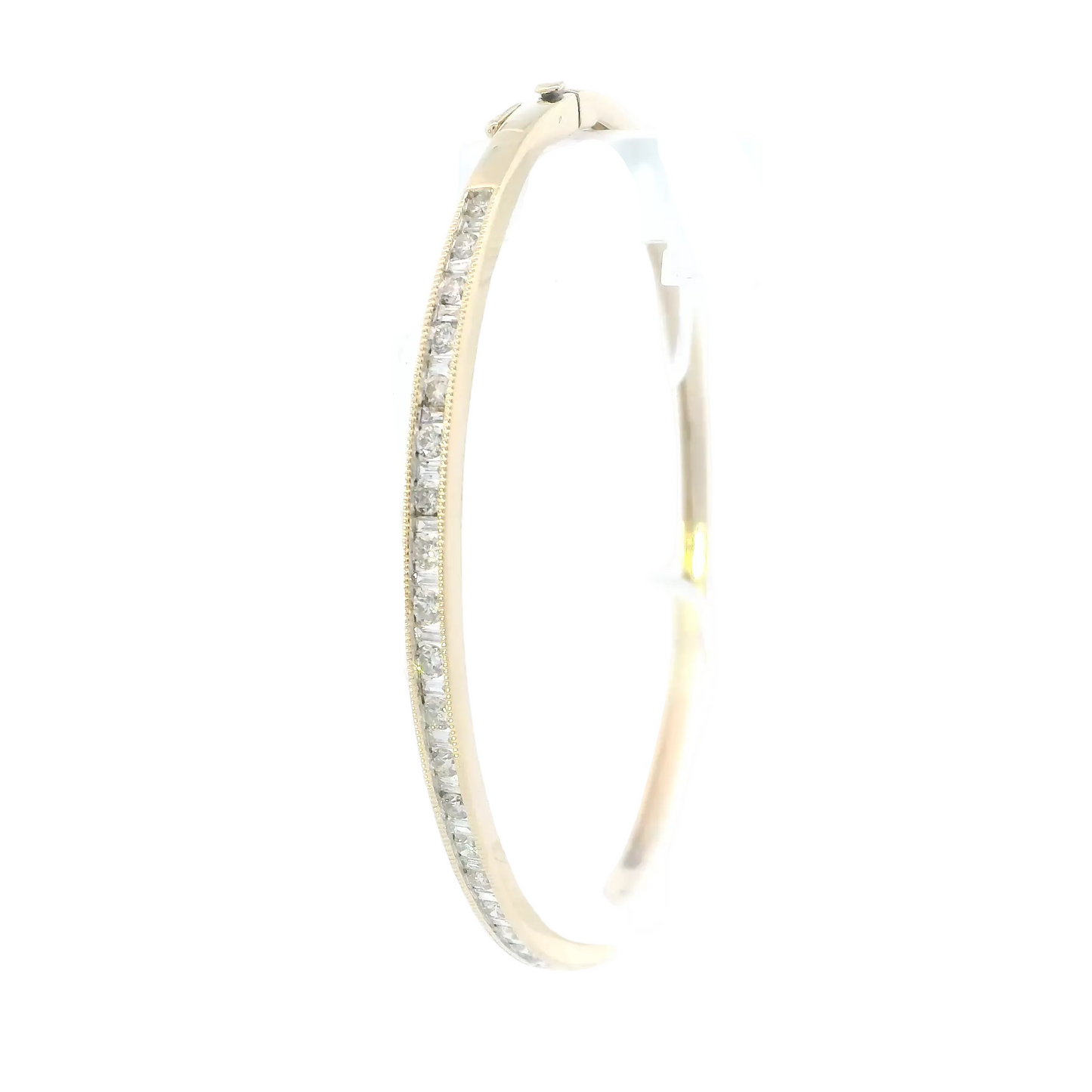 14K Yellow Gold Diamonds Bangle Bracelet - 0.65ct