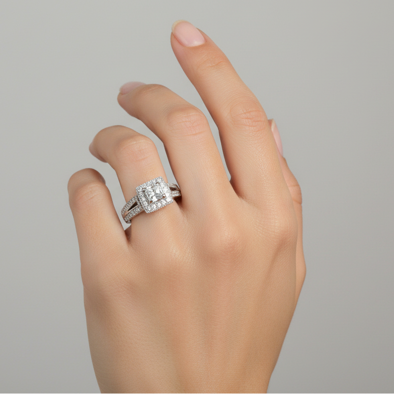 14K White Gold Diamonds  Womens Ring - 0.87ct