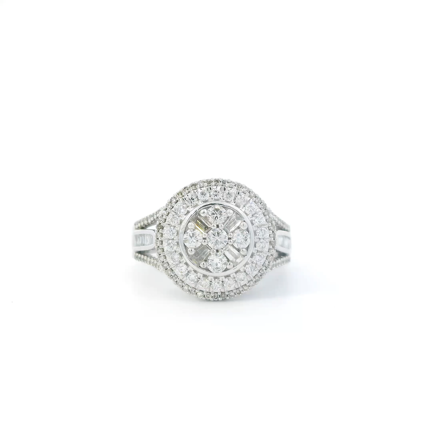 10K White Gold Diamonds Circle Womens Ring - 0.51ct