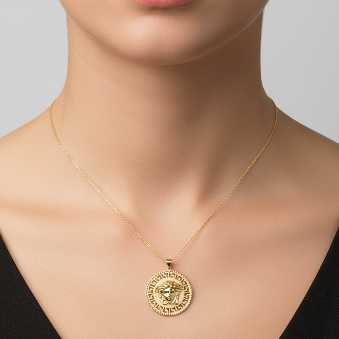 18K Yellow Gold Round Medusa Pendant