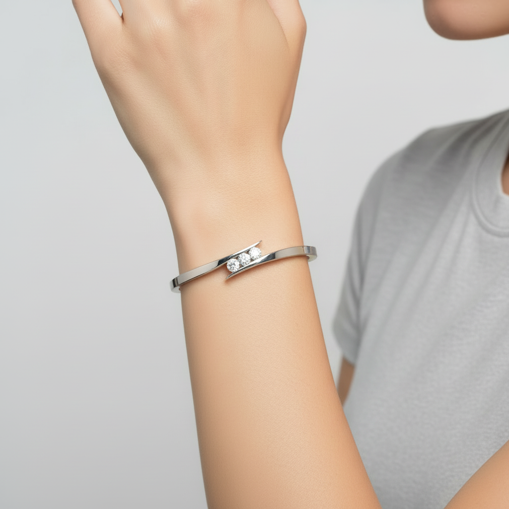 14K White Gold Diamonds Bar Link Bracelet - 0.60ct