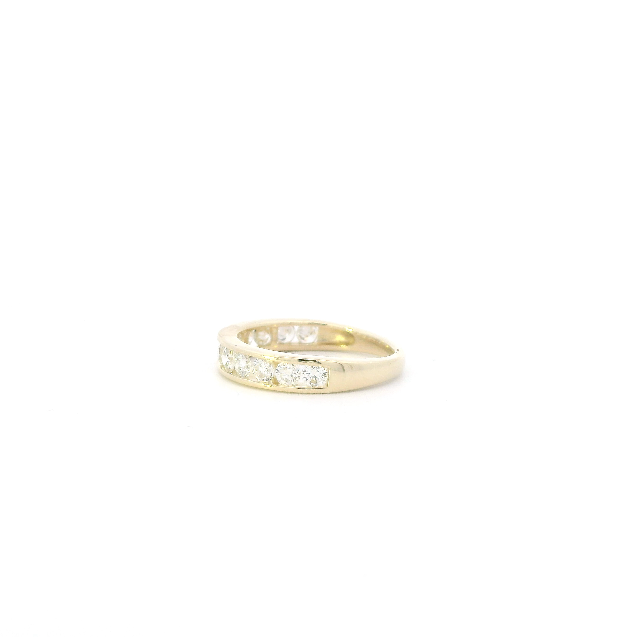 14K Yellow Gold Diamonds Womans Ring - 1.20ct