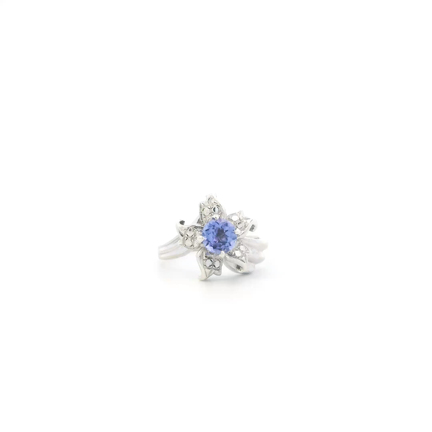 14K White Gold Tanzanite Flower Womans Ring & Tanzanite Earrings Set