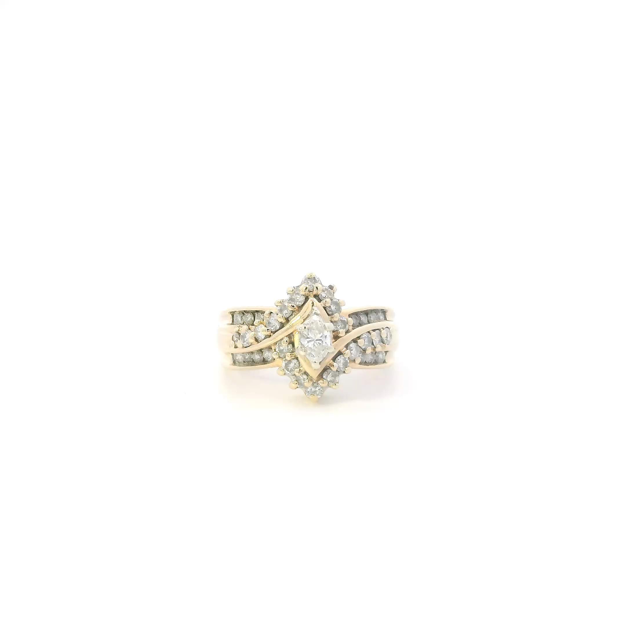 14K Yellow Gold Diamond Womans Ring - 0.81ct