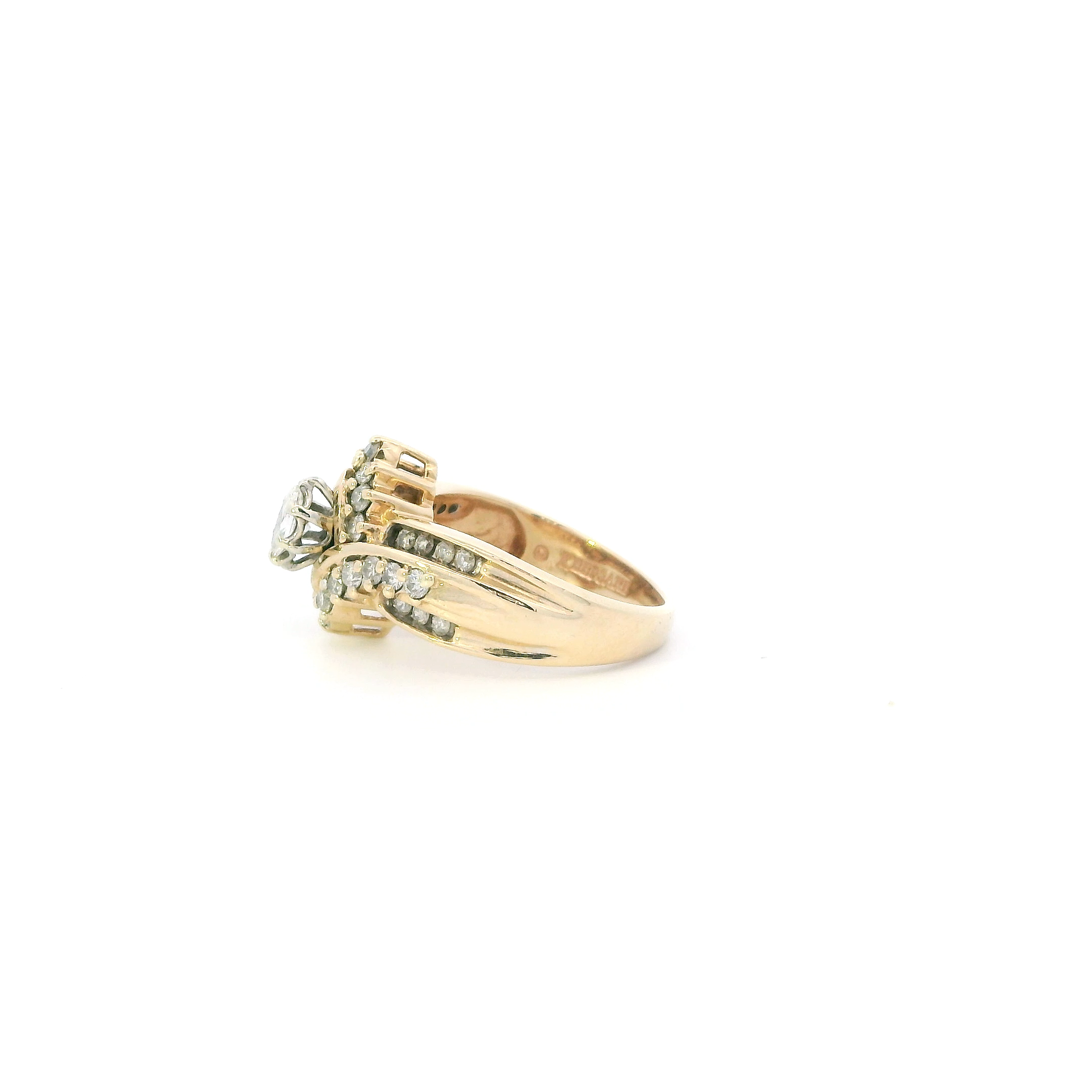 14K Yellow Gold Diamond Womans Ring - 0.81ct