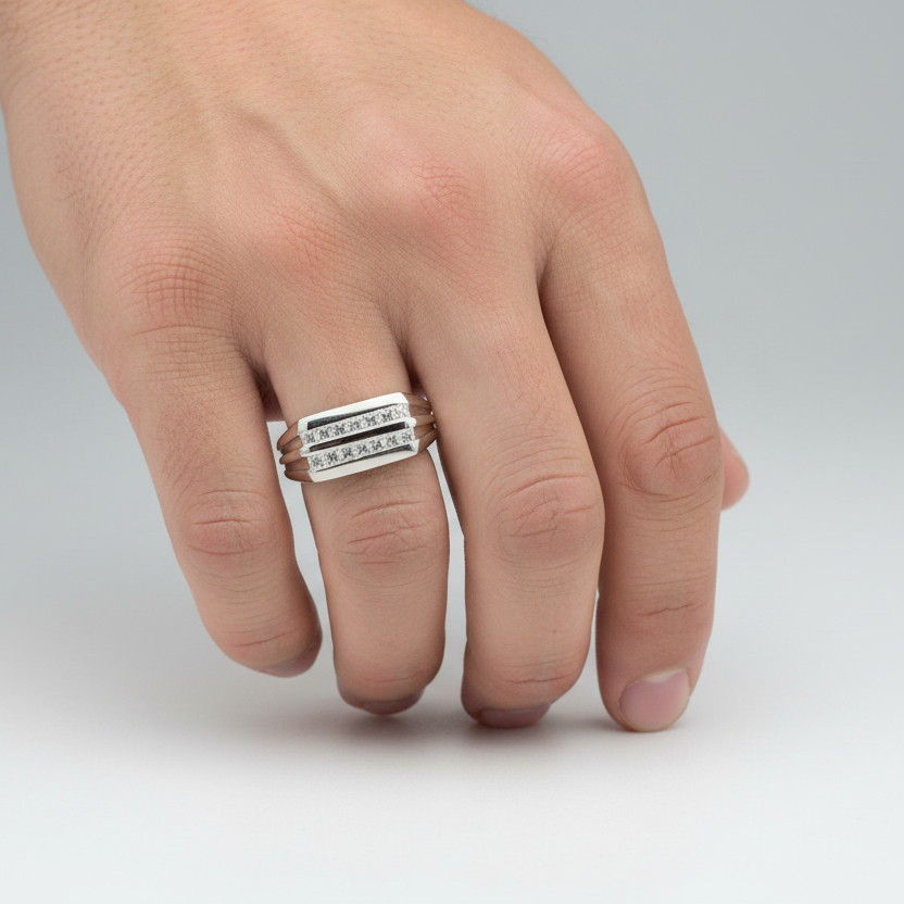 14K White Gold Diamonds Mens Ring - 0.75ct