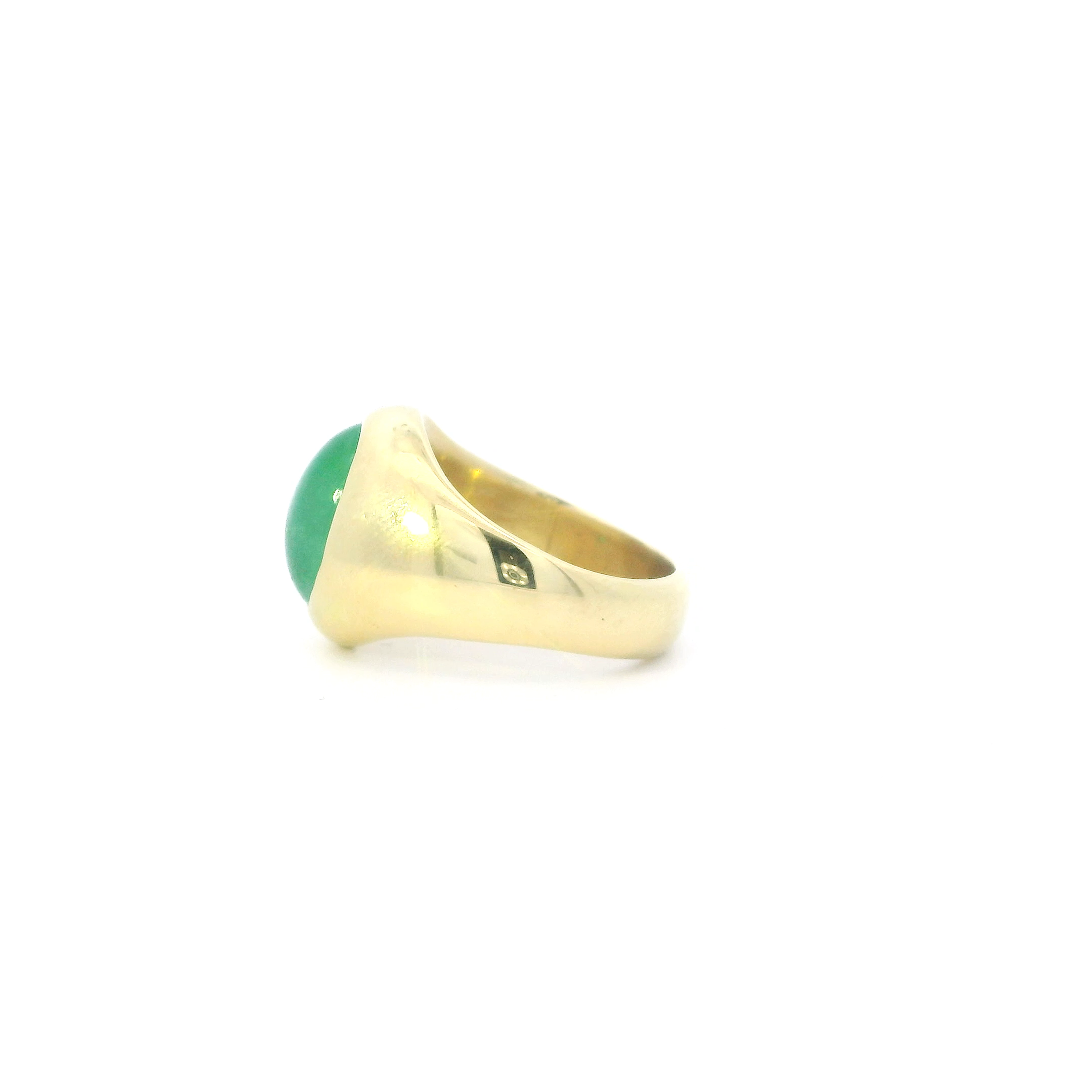 18K Yellow Gold Jade Ring